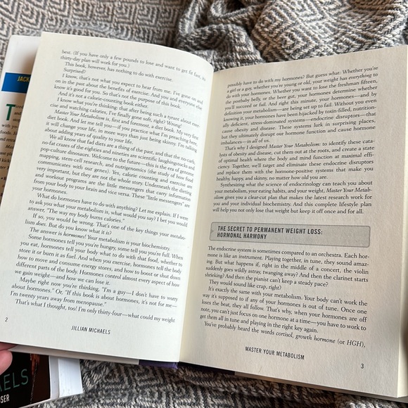 2 Book Bundle Jillian Michaels Master Your Metabolism and Making The Cut Health - Picture 11 of 15